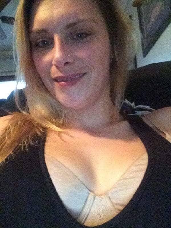 Im available for massage , doggy , bj - Image 3